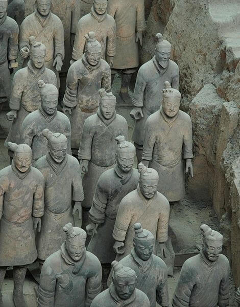 Armée de terre cuite